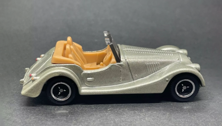 Машинка Велике Місто Matchbox Morgan Plus Four Showroom 1:64 HVL02/HVN30 Silver - Retromagaz, image 3