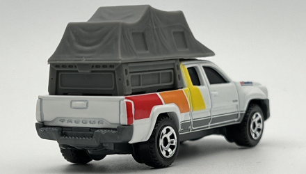 Машинка Велике Місто Matchbox 2016 Toyota Tacoma Off-Road 1:64 HFT21 White - Retromagaz, image 3