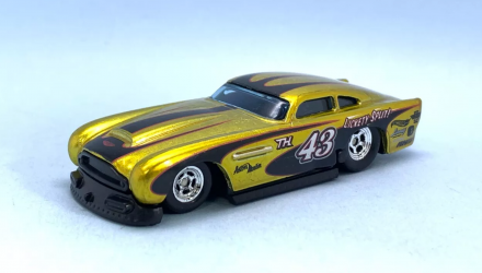 Машинка Базовая Hot Wheels Aston Martin DB4GT High-Speed Edition Zamac Super Treasure Hunt STH Dream Garage 1:64 JBC39 Gold - Retromagaz, image 1