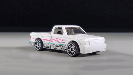 Машинка Базовая Hot Wheels '91 GMC Syclone The `90S 1:64 HTB10 White - Retromagaz, image 4