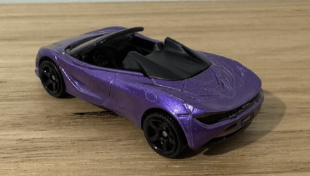 Машинка Велике Місто Matchbox 2019 McLaren 720S Spider Showroom 1:64 HVP15 Purple - Retromagaz, image 2