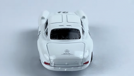 Тематична Машинка Hot Wheels 1954 Mercedes-Benz 300 SL Vintage Racing Club 1:64 HRT81/HRV00 White - Retromagaz, image 6