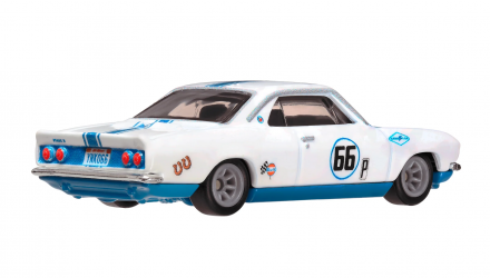 Машинка Premium Hot Wheels '66 Chevrolet Corvair Yenko Stinger Boulevard 1:64 HRT69 White - Retromagaz, image 3