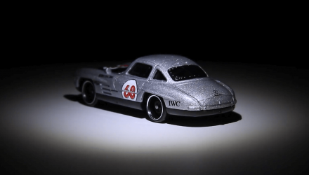 Машинка Базовая Hot Wheels IWC Schaffhausen Mercedes-Benz 300 SL Speed Graphics 1:64 GRY47 Silver - Retromagaz, image 4