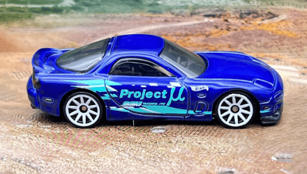 Машинка Базовая Hot Wheels '95 Mazda RX-7 J-Imports 1:64 HTD97 Blue - Retromagaz, image 3