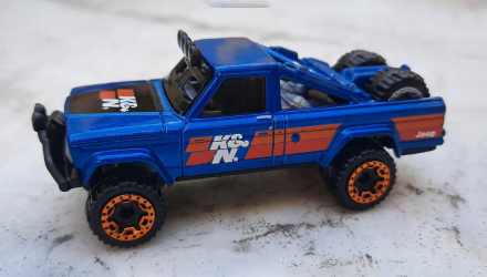 Машинка Базовая Hot Wheels '73 Jeep J10 Hot Trucks 1:64 HTC31 Blue - Retromagaz, image 3