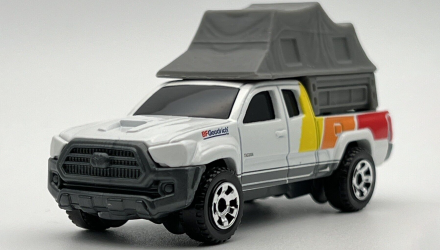 Машинка Велике Місто Matchbox 2016 Toyota Tacoma Off-Road 1:64 HFT21 White - Retromagaz, image 2