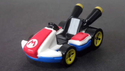 Машинка Базова Hot Wheels Mario Standart Kart Screen Time 1:64 HYW83 Red - Retromagaz, image 1