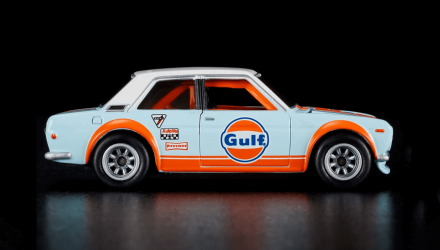 Машинка Premium Hot Wheels Datsun 510 Gulf Red Line Club RLC 1:64 HGW17 Blue - Retromagaz, image 2