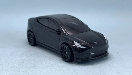 Машинка Базова Hot Wheels Tesla Model Y Green Speed 1:64 HTC93 Black - Retromagaz, image 1