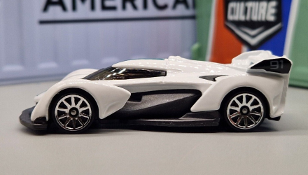 Машинка Базова Hot Wheels McLaren Solus GT Exotics 1:64 HKG70 White - Retromagaz, image 4