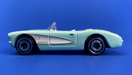 Машинка Базова Hot Wheels 1956 Corvette Barbie The Movie Screen Time 1:64 HKK87 Light Blue - Retromagaz, image 3