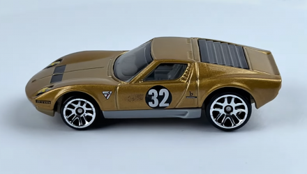 Тематическая Машинка Hot Wheels 1971 Lamborghini Miura SV Vintage Racing Club 1:64 HRT81/HRV03 Gold - Retromagaz, image 4