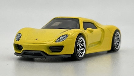 Машинка Велике Місто Matchbox Porsche 918 Spyder Showroom 1:64 HLC88 Yellow - Retromagaz, image 2