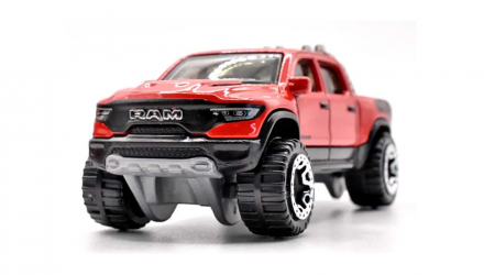 Машинка Базовая Hot Wheels '23 Ram 1500 Factory Fresh 1:64 HXB33 Red - Retromagaz, image 1