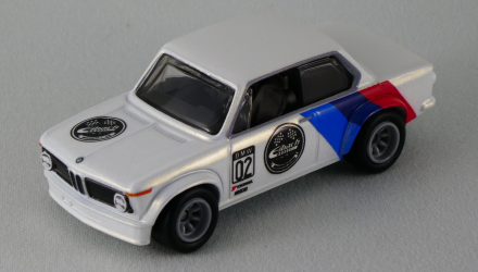 Машинка Premium Hot Wheels BMW 2002 Door Slammers 1:64 GJP79 White - Retromagaz, image 5