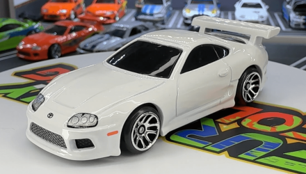 Тематическая Машинка Hot Wheels Toyota Supra Brian O'Conner Fast & Furious 1:64 JBY33 White - Retromagaz, image 2