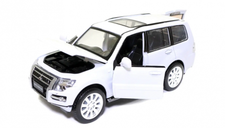 Машинка Автопром Mitsubishi Pajero 4WD Turbo 1:43 White - Retromagaz, image 6