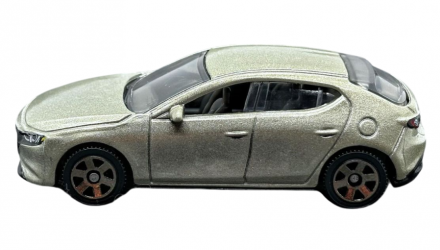 Машинка Велике Місто Matchbox 2019 Mazda 3 Roadtrip 1:64 HVP04 Gold - Retromagaz, image 6