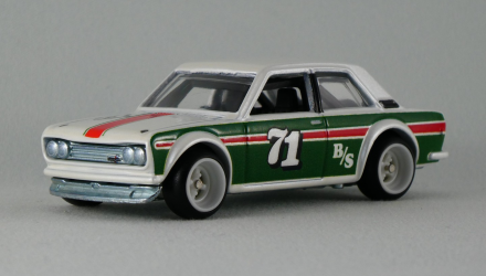 Машинка Premium Hot Wheels '71 Datsun 510 Door Slammers 1:64 GJP77 White - Retromagaz, image 2