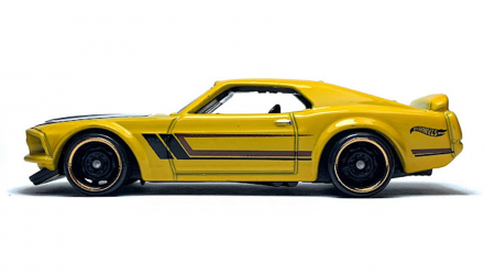 Тематическая Машинка Hot Wheels '69 Ford Mustang Boss 302 Detroit Muscle 1:64 FYY10 Yellow - Retromagaz, image 5