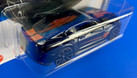 Машинка Базова Hot Wheels '18 Camaro SS Dream Garage 1:64 HTB50 Black - Retromagaz, image 4