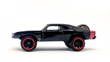 Машинка Базовая Hot Wheels '70 Dodge Charger Fast & Furious Baja Blazers 1:64 HCV70 Black - Retromagaz, image 3