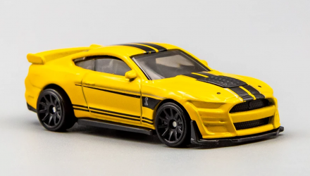 Машинка Базова Hot Wheels 2020 Ford Mustang Shelby GT500 Torque 1:64 GRY02 Yellow - Retromagaz, image 2