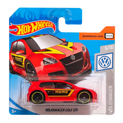 Машинка Базовая Hot Wheels Volkswagen Golf GTI MOMO Volkswagen 1:64 FYD58 Red - Retromagaz