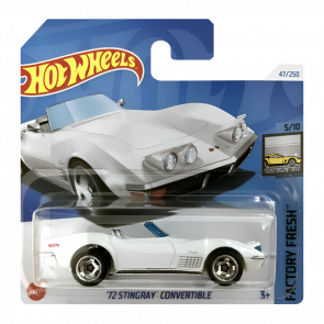 Машинка Базова Hot Wheels '72 Stingray Convertible Factory Fresh 1:64 HTC50 White - Retromagaz